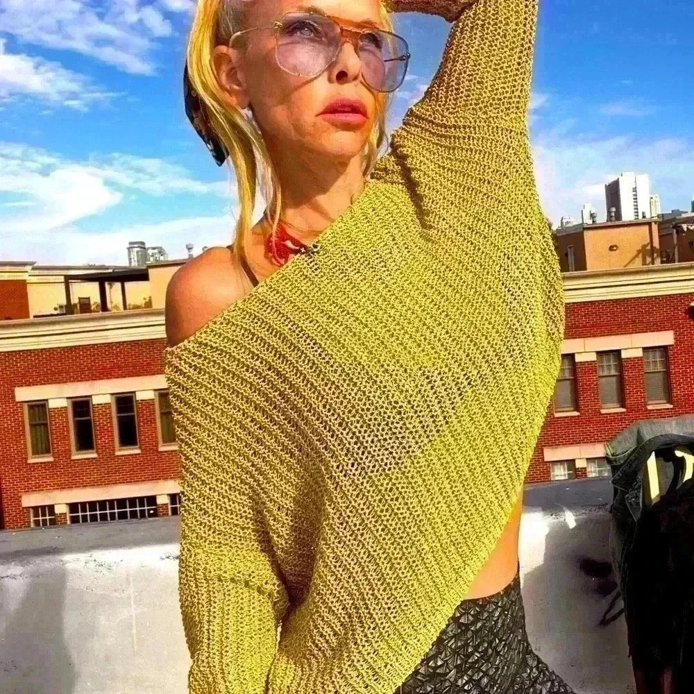 ZARA GOLDEN METALLIC THREAD KNIT off shoulder CROP TOP sz small